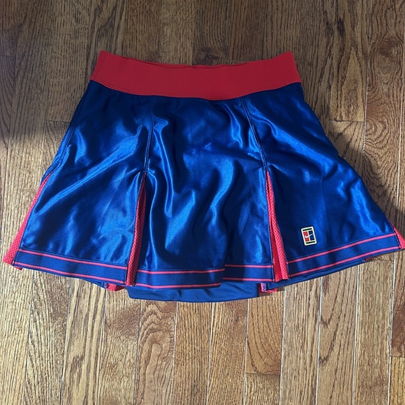 Nike Dri-fit slam tennis skirt - Picture 2 of 3